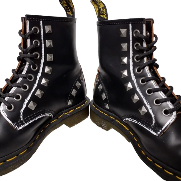 Dr. Martens 1460 Stud Leather Black Rolled Vintage Smooth Boots - Picture 4 of 11